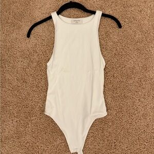 Aritzia Babaton Contour Bodysuit